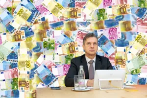 Proračunski primanjkljaj se poglablja: poraba raste hitreje kot prihodki