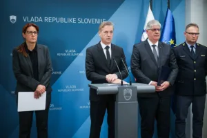 Po tragičnem uboju Novomeščana: premier Golob žrtvoval dva ministra, da bi rešil sebe. Bodo ljudje nasedli?