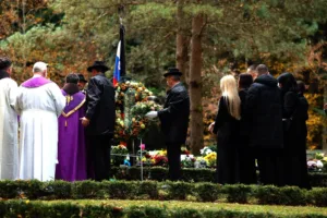 Pogreb stoletja v Novem Mestu: Aleš Šutar, mučenec očetovske ljubezni