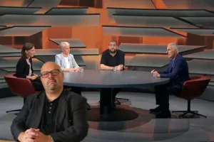 Preobrazba ali propad medijev? Ko debati o pluralnosti pri Bergantu zmanjka pluralnosti