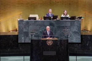 Kaj premier Janša sporoča z govornice OZN in kaj bi Trumpa prepričalo v obisk Slovenije?
