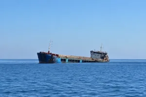 Pri Bolgariji napadeni ladji, ena potopljena. Kaj se gredo Rusi?